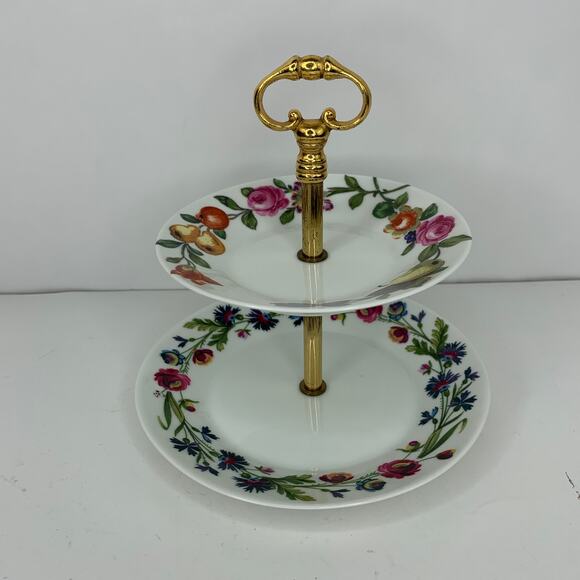 Porcelaine de Paris Tiered Flower Trimmed Porcelain Serving Plate - Picture 4 of 9